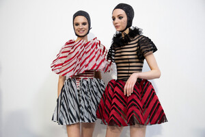 dior-hc-bks-m-rs19-1042.thumb.jpg.d8de8600095c2c33c11a2940a5b8ad48.jpg