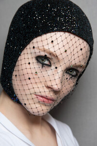 dior-hc-bks-v-rs19-7312.thumb.jpg.0fa48e9f6acb86ba7ede472a829bb10d.jpg