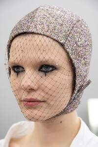 dior-hc-bks-v-rs19-7342.thumb.jpg.a8ac88353bdd1f966fd124bf56507af5.jpg