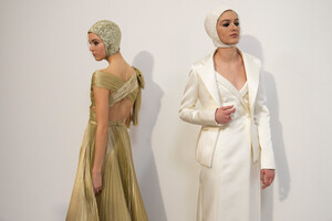 dior-hc-bks-v-rs19-7475.thumb.jpg.dba83adb653eca91aaf2f8eb91a12fe4.jpg