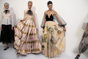 dior-hc-bks-v-rs19-7621.thumb.jpg.8efb3f4979b952438b71e187e181c9f6.jpg