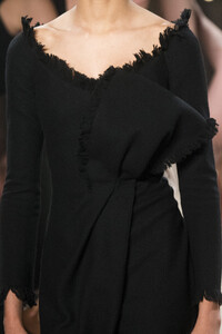 dior-hc-clp-rs19-0507.thumb.jpg.aa4512d640c54651e951ccf13f991fcf.jpg
