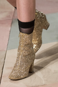 dior-hc-clp-rs19-0678.thumb.jpg.b869b24a657057443a5f78cc57b14afb.jpg