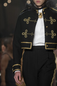 dior-hc-clp-rs19-0712.thumb.jpg.aa0b4a4d9a8207a523d802a730c60aeb.jpg