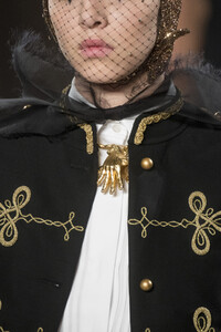 dior-hc-clp-rs19-0724.thumb.jpg.6b1b2c6141cd72b7c63c5df90b6ce5f3.jpg