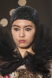 dior-hc-clp-rs19-0918.thumb.jpg.798dfd502b6eb4d606c15e95d3a9e232.jpg