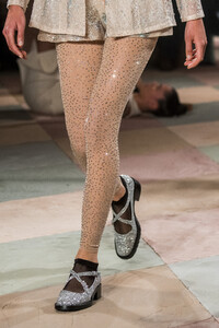 dior-hc-clp-rs19-0952.thumb.jpg.20c9a0b85f0049a95e651d14d36c33dd.jpg