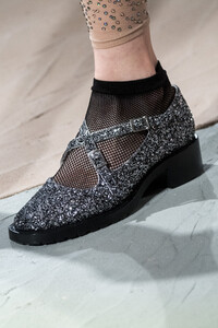 dior-hc-clp-rs19-1114.thumb.jpg.e34900a7b391c379d624c6ea93045504.jpg