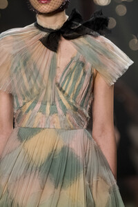 dior-hc-clp-rs19-1158.thumb.jpg.e77e147fcba2d72aca1ab62fd2876b9d.jpg