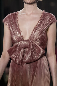 dior-hc-clp-rs19-1195.thumb.jpg.147bf6992db4cd780d39693b117b88ea.jpg