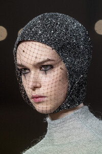 dior-hc-clp-rs19-1230.thumb.jpg.f5b6cfea10e13bb94a75f72c12290ea3.jpg