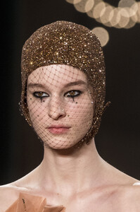 dior-hc-clp-rs19-1328.thumb.jpg.944b0b71e6e7cc4f235abec20567a2a5.jpg