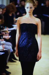 fashion-photography-archive-image-work-image----batch11WM----fullSize----103656_103656-2_0096_fs.jpg.thumb.jpg.8508ada80a8c98103f1fb86a0b6c8502.jpg