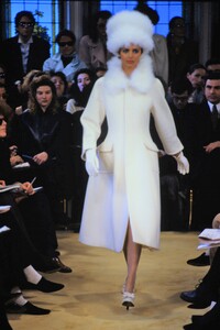 fashion-photography-archive-image-work-image----batch11WM----fullSize----103656_103656-2_0161_fs.jpg.thumb.jpg.8491aa2378682478fc25d47f01055ec9.jpg