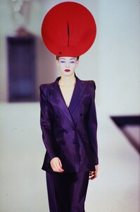 fashion-photography-archive-image-work-image----batch12----fullSize----103668_103668-1_0350_fs.jpg.jpg