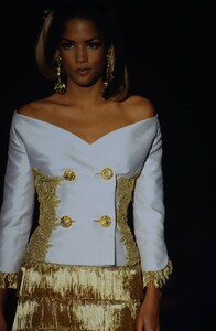 fashion-photography-archive-image-work-image----batch13----fullSize----103692_103692-3_0075_fs.jpg.thumb.jpg.6fe53ba15b2934692d6b3df2bb0f50e4.jpg
