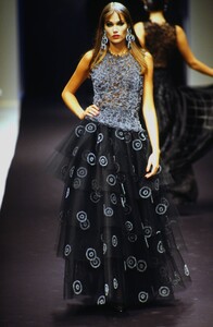 fashion-photography-archive-image-work-image----batch14----fullSize----103716_103716-123_0035_fs.jpg.thumb.jpg.6894eb8096b4361bb536d3e5032571ad.jpg