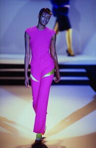 fashion-photography-archive-image-work-image----batch14----fullSize----103975_103975-1_0010_fs.jpg.jpg
