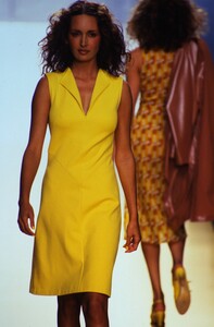 fashion-photography-archive-image-work-image----batch16WM----fullSize----104002_104002-29_0020_fs.jpg.thumb.jpg.2ff73aee6d7569554b8cc9c6e9e71e57.jpg