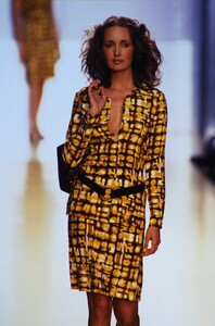 fashion-photography-archive-image-work-image----batch16WM----fullSize----104002_104002-29_0028_fs.jpg.thumb.jpg.e9d9b1f2f020775961e694ada127ba21.jpg