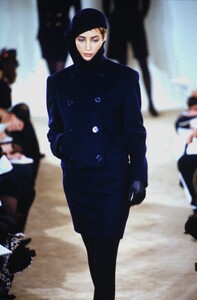 fashion-photography-archive-image-work-image----batch17WM----fullSize----104447_104447-72_0001_fs.jpg.thumb.jpg.4d7ca9a468a232356eb13b7033ada2c8.jpg