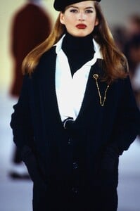 fashion-photography-archive-image-work-image----batch22WM----fullSize----104013_104013-8_0105_fs.jpg.thumb.jpg.1c74c9d2a068ef7f372932da06cae8c1.jpg