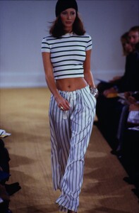 fashion-photography-archive-image-work-image----batch2WM----fullSize----103891_103891-20_0306_fs.jpg.thumb.jpg.d43805706a4e8c71d0a896556f43699d.jpg