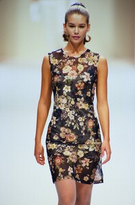 fashion-photography-archive-image-work-image----batch3----fullSize----103914_103914-16_0044_fs.jpg.thumb.jpg.bb919b3e8c8627d3bac04e807fbf4005.jpg
