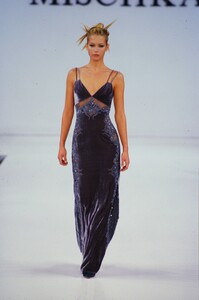 fashion-photography-archive-image-work-image----batch4----fullSize----103205_103205-1_0060_fs.jpg.jpg