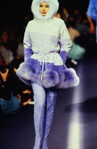 fashion-photography-archive-image-work-image----batch6WM----fullSize----103897_103897-13_0098_fs.jpg.thumb.jpg.c4b62398b48e074d83d0ed13254529df.jpg