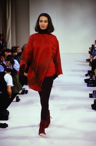 fashion-photography-archive-image-work-image----batch7WM----fullSize----103409_103409-36_0009_fs.jpg.thumb.jpg.9e4f7daab6393c4595bf248911d87fd9.jpg