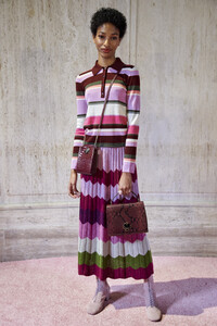 kate-spade-bks-rf19-1633.thumb.jpg.76fd40823f5b50e588416b6a3bd829e4.jpg