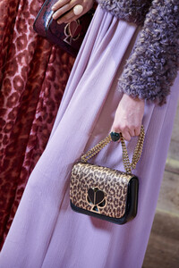 kate-spade-bks-rf19-1818.thumb.jpg.1c45c27055cbc28baaa65ffdde271f2e.jpg