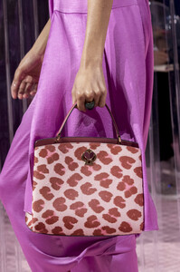 kate-spade-clp-rf19-1924.thumb.jpg.cdb0395b7e0e4bd3e5b6b61f608414b9.jpg