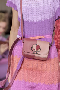 kate-spade-clp-rf19-2066.thumb.jpg.c8bf76a731a9a0acf88b305b0c941cdd.jpg