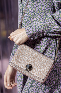 kate-spade-clp-rf19-2241.thumb.jpg.49aee0162eec6e3e74f771e42d8aa493.jpg