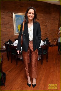 katie-holmes-whoopi-goldberg-debra-messing-tribeca-film-festival-luncheon-02.jpg