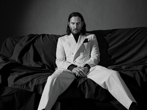 keanu-reeves-gq-cover-may-2019-04.jpg