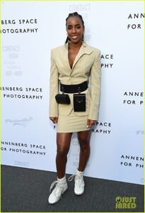 kelly-rowland-tina-knowles-richard-lawson-at-annenberg-space-for-photographys-anniversary-18.jpg