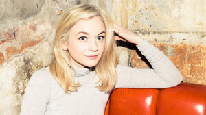 kinopoisk.ru-Emily-Kinney-3294787.jpg