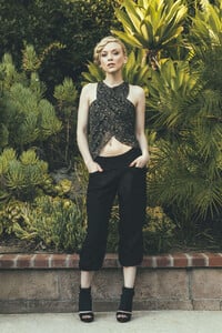 kinopoisk.ru-Emily-Kinney-3294789.jpg