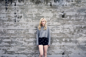 kinopoisk.ru-Emily-Kinney-3294797.jpg