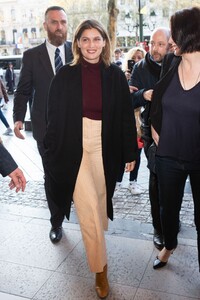 laetitia-casta-the-incredible-history-of-the-cheval-factor-preview-in-brussels-04-18-2019-4.jpg