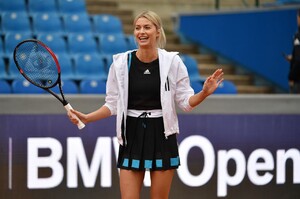 lena-gercke-celebrity-tennis-munich-04-26-2019-4.jpg