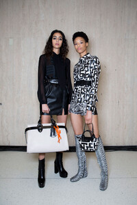 longchamp-bks-m-rf19-0311.thumb.jpg.08d3019c40e1fd76617639d1c63219bf.jpg
