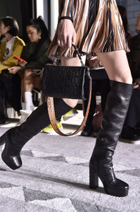 longchamp-clp-rf19-4194.thumb.jpg.d2563194da3c74af756bba112af71aaa.jpg