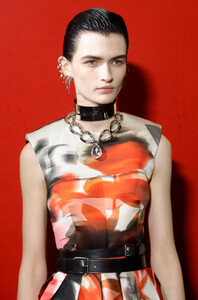 mcqueen-bks-s-rf19-0002.thumb.jpg.fd344f8909d639d69ba7838ba8dc0731.jpg