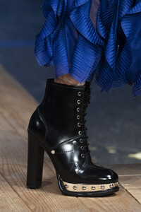 mcqueen-clp-rf19-4638.thumb.jpg.1c34cb255601f513910e561ad8acb30f.jpg