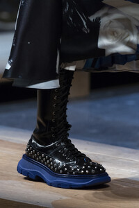mcqueen-clp-rf19-5237.thumb.jpg.9bc26ad8e626a2d9ca536459898bfc6a.jpg