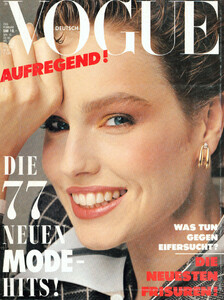 vogue_de_02_85_v1000x1500.thumb.jpg.25ecedda585059bd30ce5f126160c151.jpg